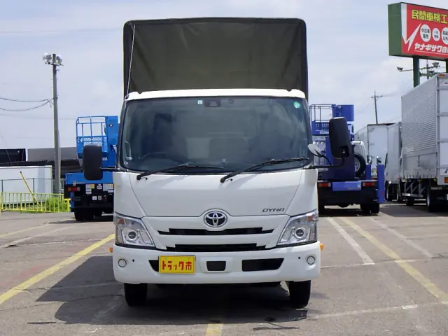 トヨタ ダイナ 2RG-XZC710(2WD)の写真3