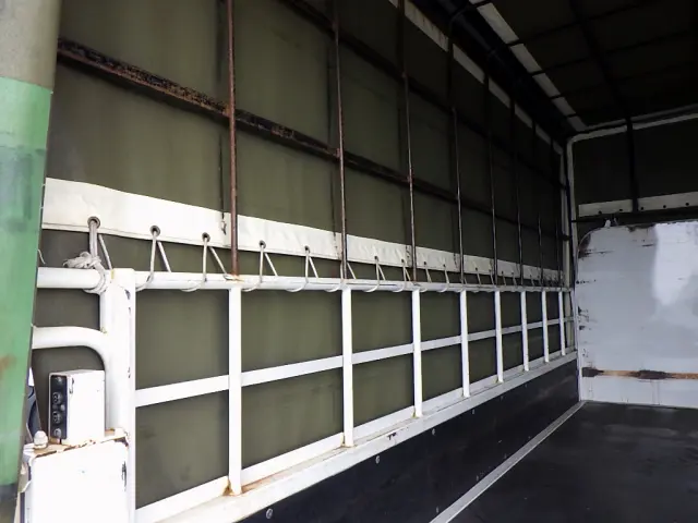 トヨタ ダイナ 2RG-XZC710(2WD)の写真8