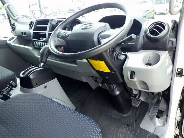トヨタ ダイナ 2RG-XZC710(2WD)の写真43