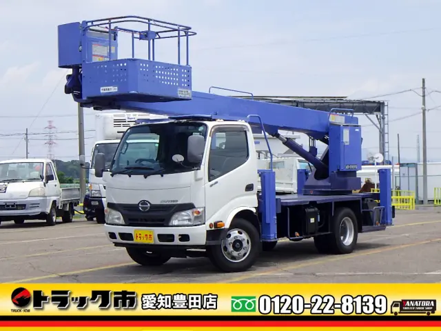 日野 デュトロ SKG-XZU640F(2WD)の写真1