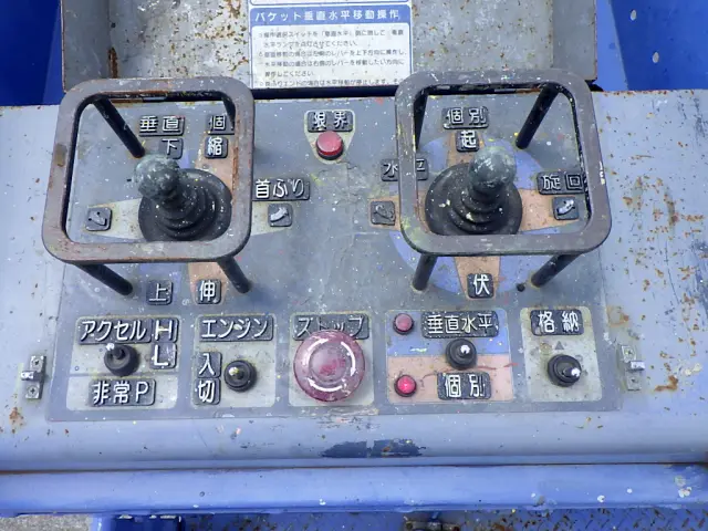 日野 デュトロ SKG-XZU640F(2WD)の写真14