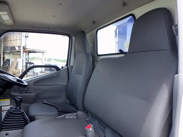 日野 デュトロ SKG-XZU640F(2WD)の写真16