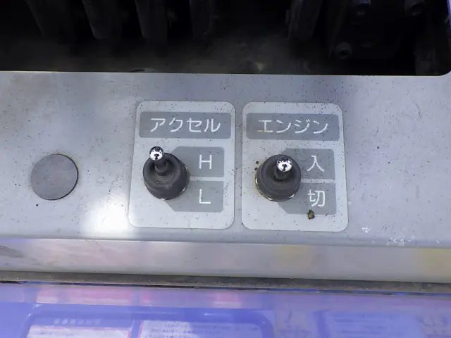 日野 デュトロ SKG-XZU640F(2WD)の写真38