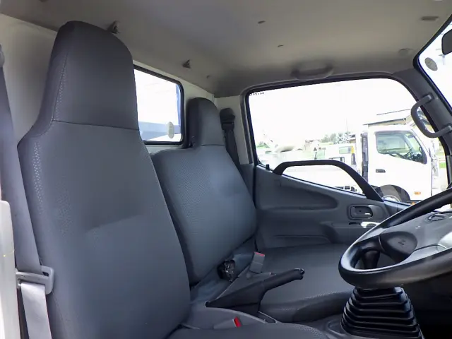 日野 デュトロ SKG-XZU640F(2WD)の写真45