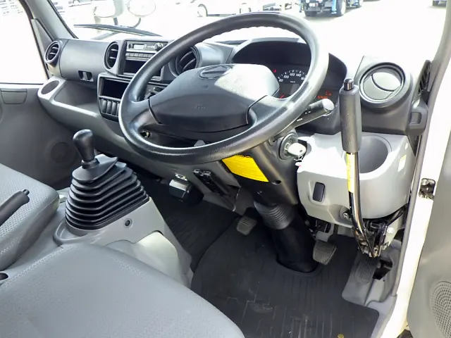 日野 デュトロ SKG-XZU640F(2WD)の写真46