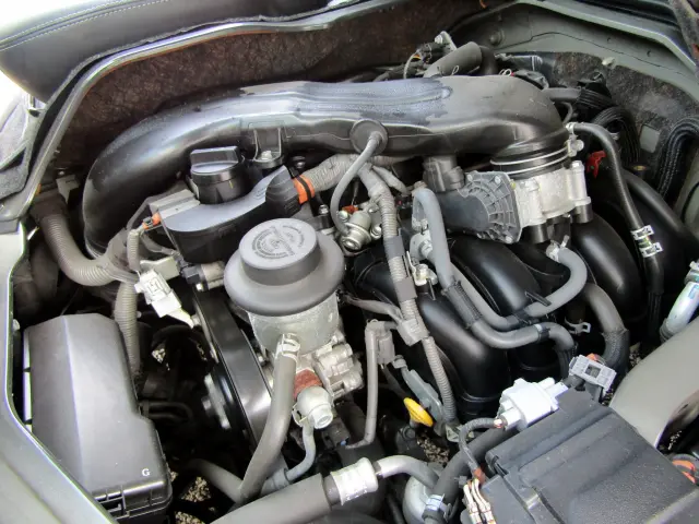 トヨタ ハイエースバン CBF-TRH200V(2WD)の写真37