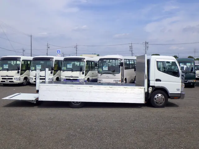 三菱 キャンター TPG-FEB80(2WD)の写真31