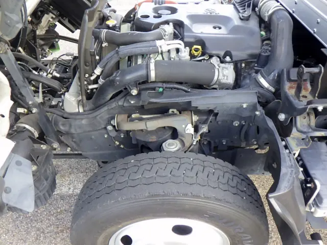 いすゞ エルフ TRG-NMR85AN(2WD)の写真34