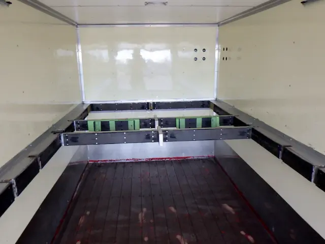 三菱 キャンター TKG-FEA50(2WD)の写真11