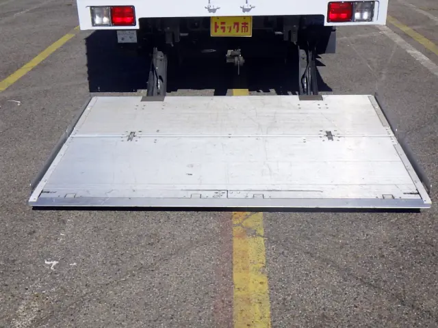 日野 レンジャー 2KG-FD2ABA(2WD)の写真13