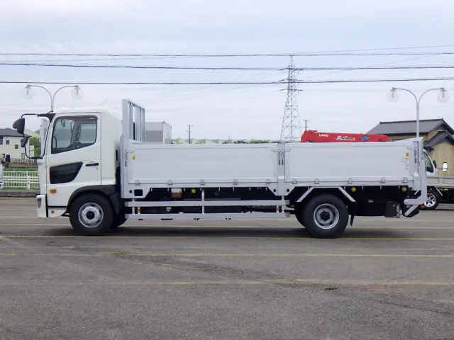日野 レンジャー 2PG-GC2ABA(2WD)の写真4