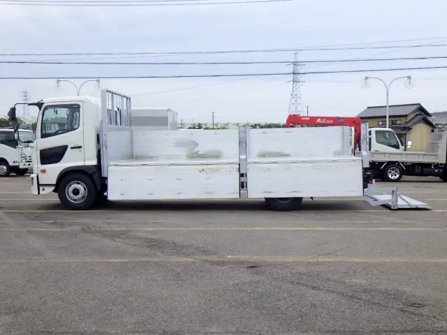 日野 レンジャー 2PG-GC2ABA(2WD)の写真8