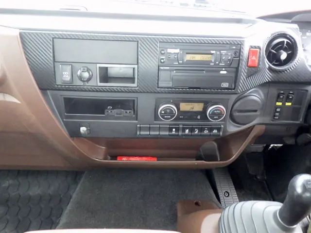 日野 レンジャー 2PG-GC2ABA(2WD)の写真16