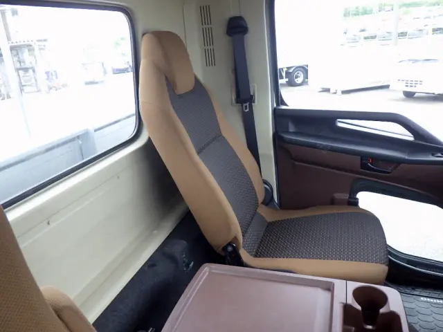 日野 レンジャー 2PG-GC2ABA(2WD)の写真44