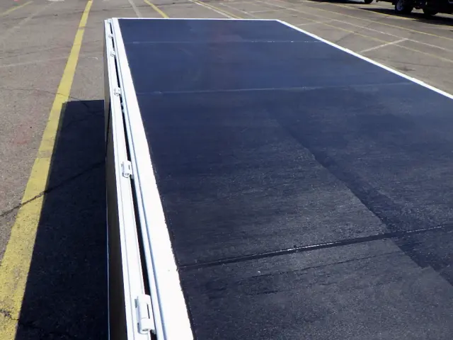 三菱 キャンター 2PG-FEAV0(2WD)の写真9