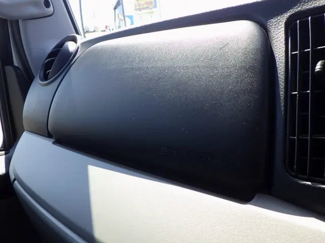 三菱 キャンター 2PG-FEAV0(2WD)の写真19