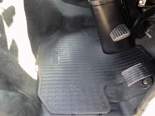 三菱 キャンター 2PG-FEAV0(2WD)の写真28