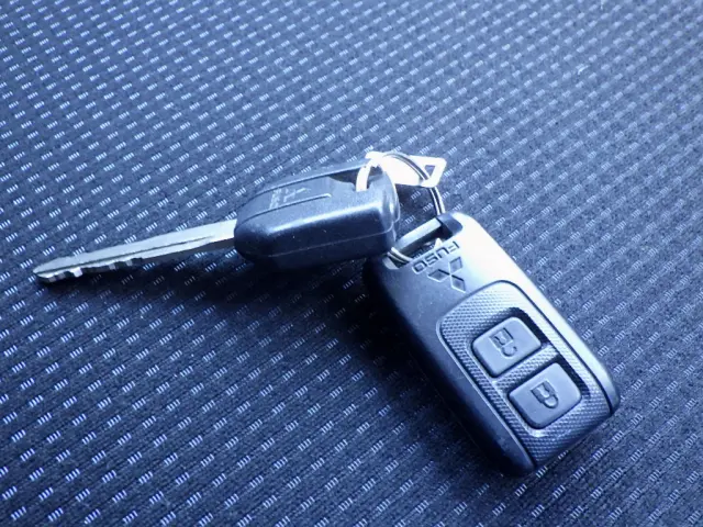 三菱 キャンター 2PG-FEAV0(2WD)の写真50