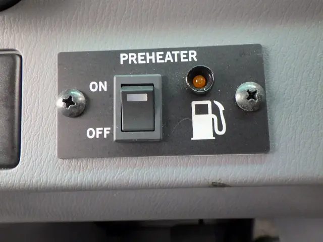 いすゞ ジャーニー ABG-SDHW41(2WD)の写真19