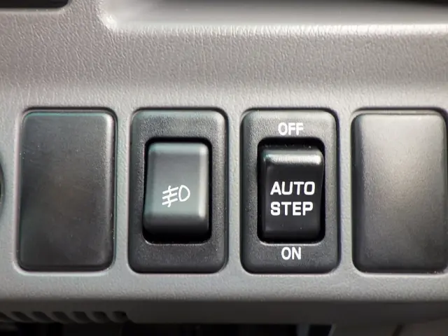 いすゞ ジャーニー ABG-SDHW41(2WD)の写真21