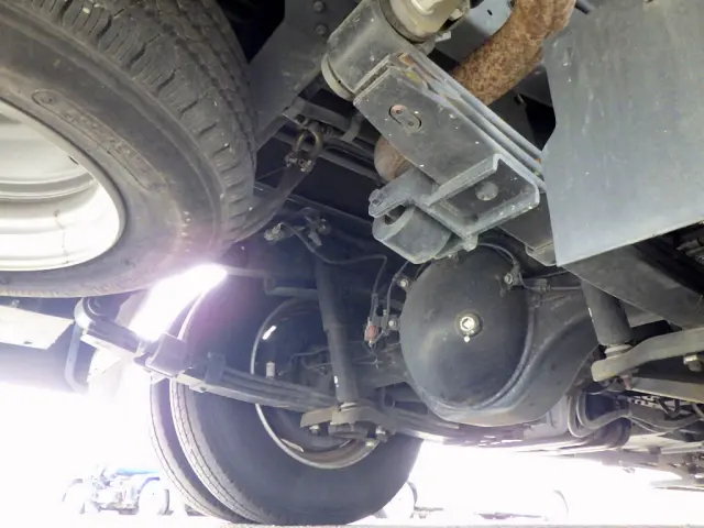 いすゞ ジャーニー ABG-SDHW41(2WD)の写真26