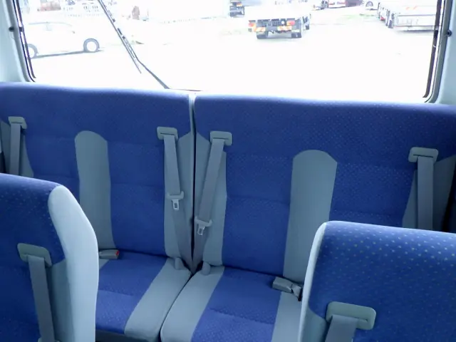 いすゞ ジャーニー ABG-SDHW41(2WD)の写真47