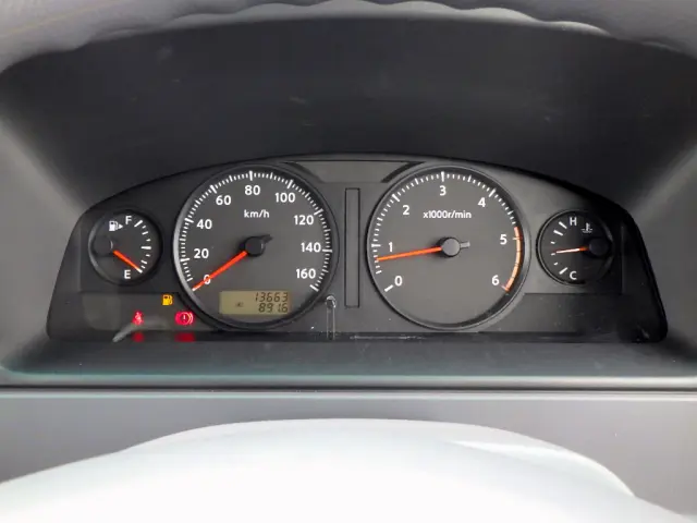 いすゞ ジャーニー ABG-SDHW41(2WD)の写真49