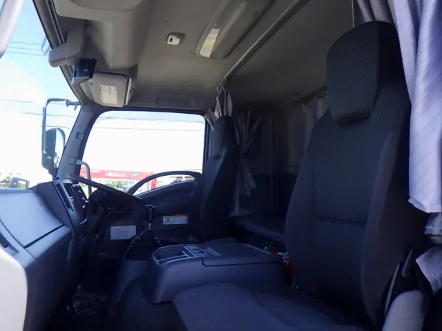 UD コンドル 2RG-BRR90T2(2WD)の写真13