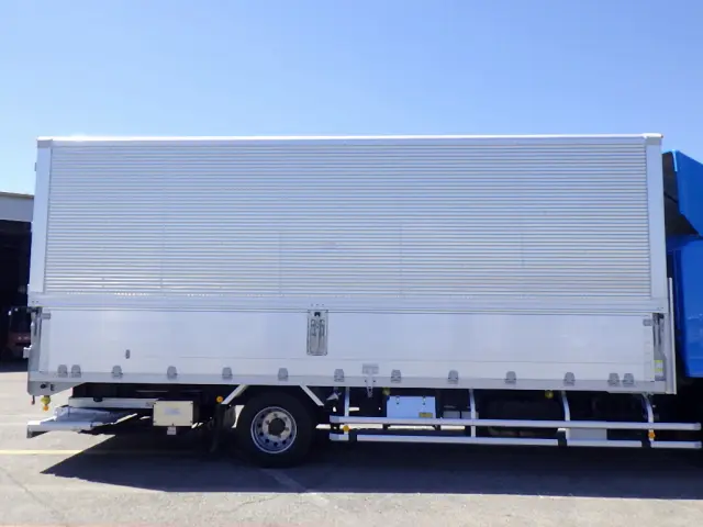 UD コンドル 2RG-BRR90T2(2WD)の写真41