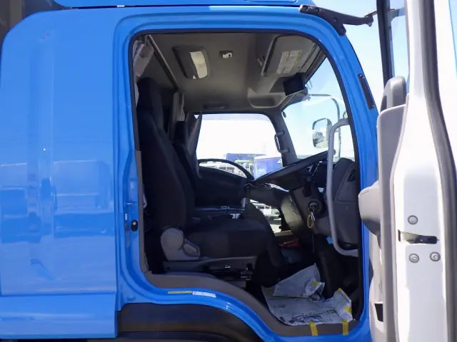 UD コンドル 2RG-BRR90T2(2WD)の写真43
