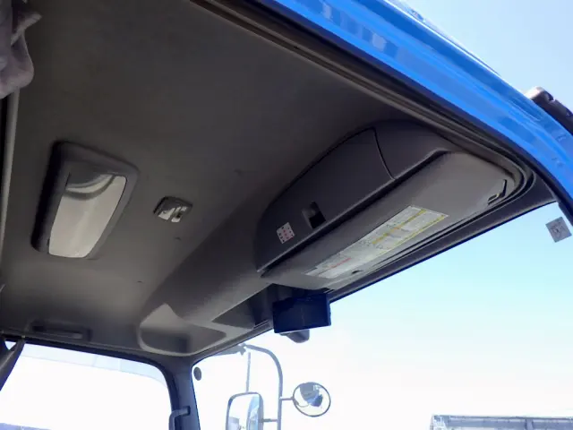 UD コンドル 2RG-BRR90T2(2WD)の写真44