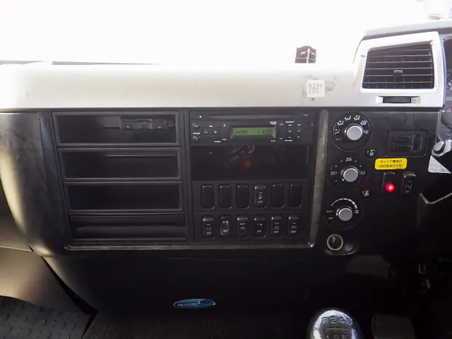 三菱 ファイター 2KG-FK61F(2WD)の写真15