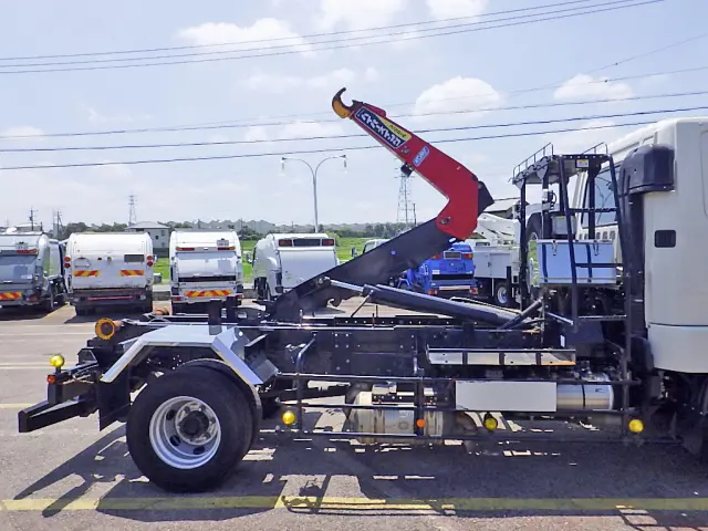 三菱 ファイター 2KG-FK61F(2WD)の写真34