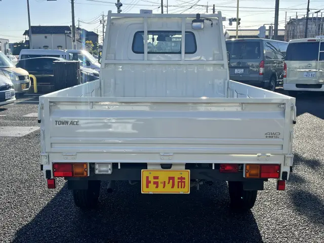 「軽トラだと小さいけど、２トン車まではいらない」というあなたにピッタリの１トントラックです☆|トヨタ タウンエーストラック 5BF-S413U(4WD)の写真5