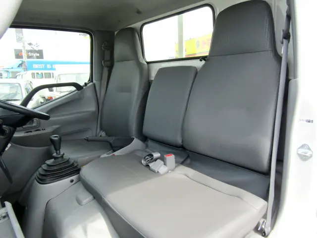 トヨタ ダイナ LDF-KDY281(4WD)の写真15