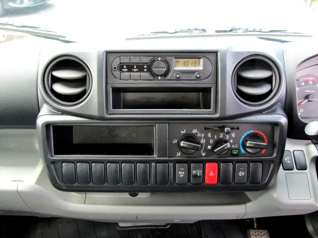 トヨタ ダイナ LDF-KDY281(4WD)の写真18