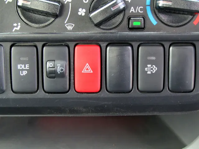 トヨタ ダイナ LDF-KDY281(4WD)の写真21