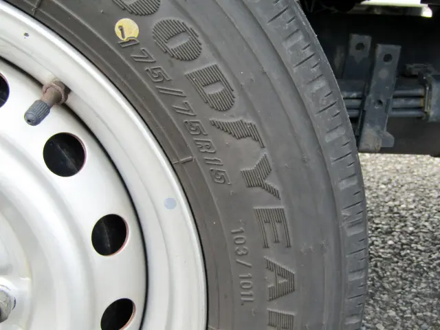 トヨタ ダイナ LDF-KDY281(4WD)の写真37