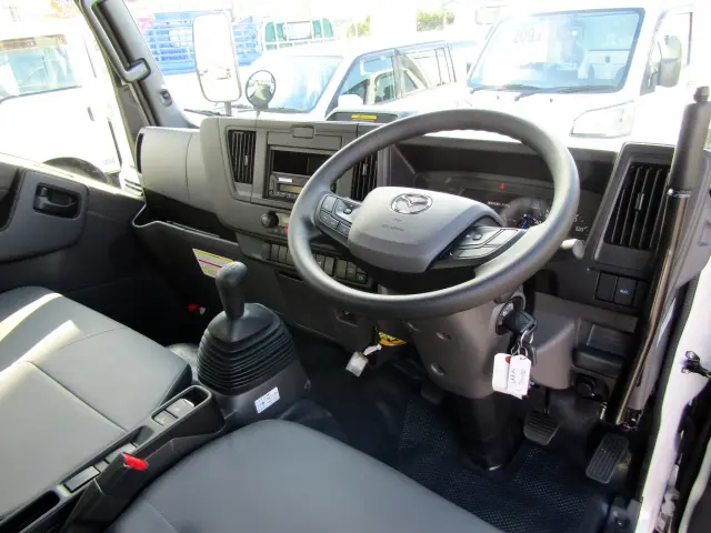 マツダ タイタン 2RG-LKR88AT(2WD)の写真16