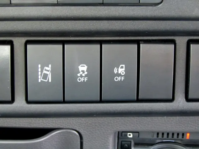 マツダ タイタン 2RG-LKR88AT(2WD)の写真24