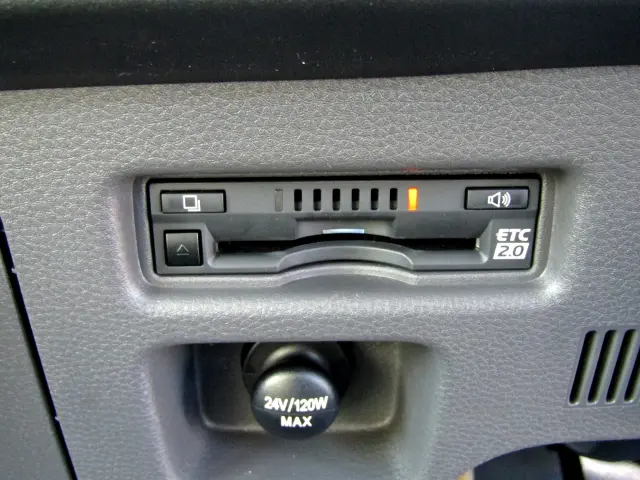 マツダ タイタン 2RG-LKR88AT(2WD)の写真28