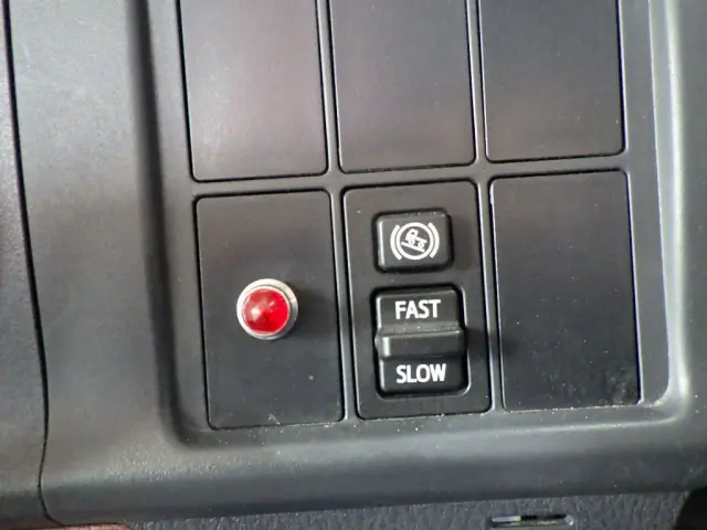 日野 レンジャー 2KG-FC2ABA(2WD)の写真18