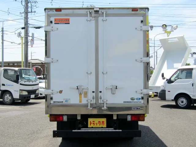 最大積載量は２トン！十分な積載量を確保した１台です♪|トヨタ ダイナ 2RG-XZU605(2WD)の写真6