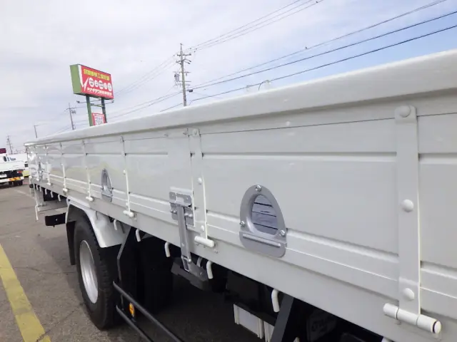 いすゞ フォワード 2PG-FRR90S1(2WD)の写真14