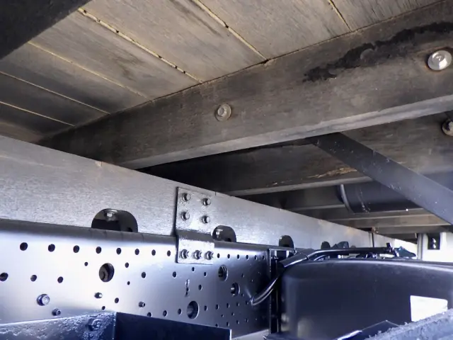 いすゞ フォワード 2PG-FRR90S1(2WD)の写真19