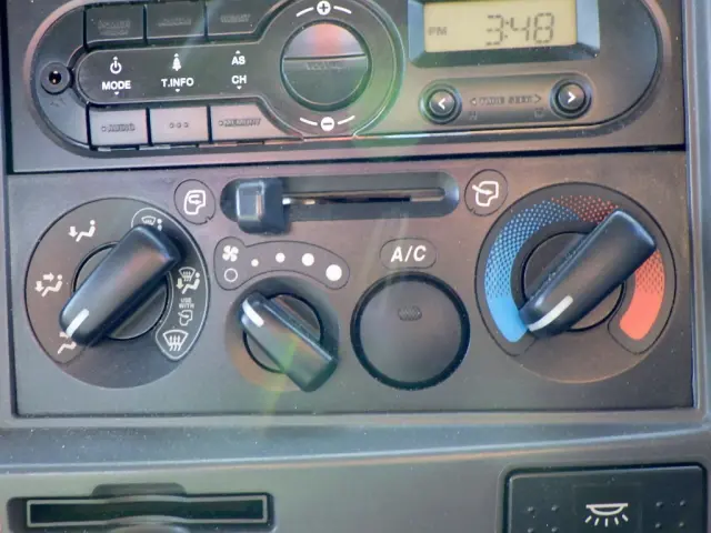 いすゞ フォワード 2PG-FRR90S1(2WD)の写真30