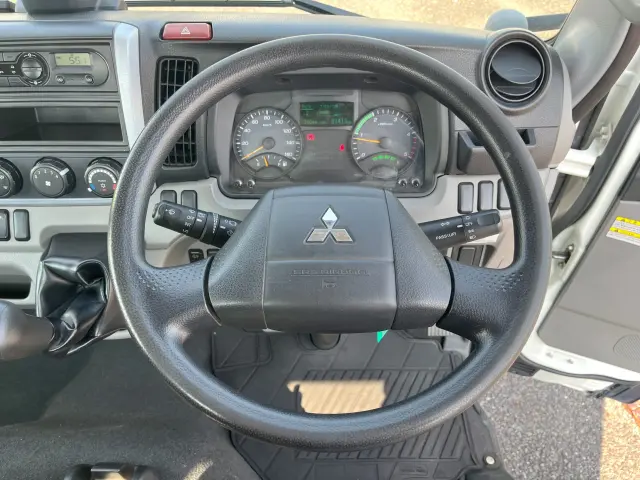 三菱 キャンター TPG-FBA20(2WD)の写真15