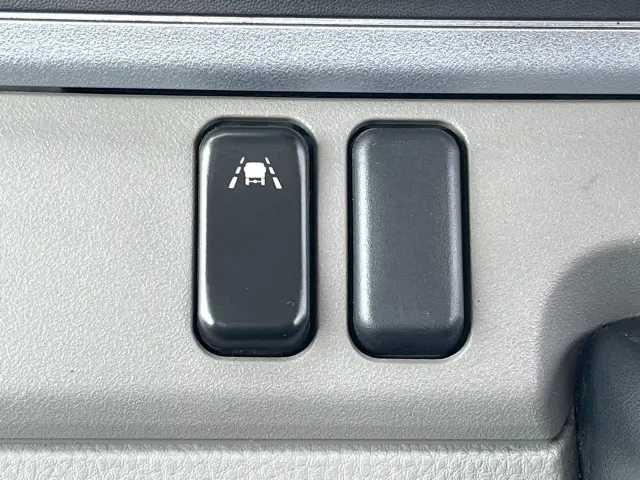 三菱 キャンター TPG-FBA20(2WD)の写真20