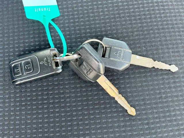 三菱 キャンター TPG-FBA20(2WD)の写真24