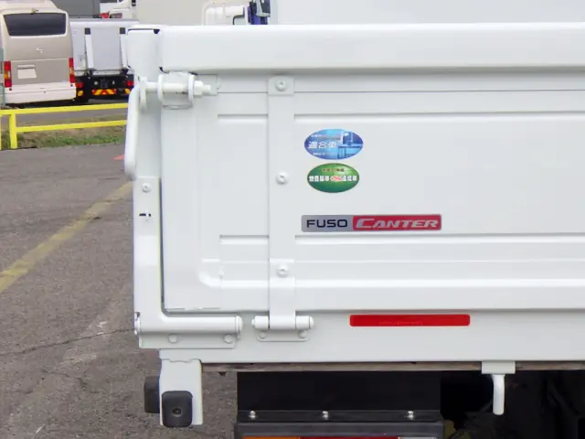 三菱 キャンター 2PG-FED90(2WD)の写真37